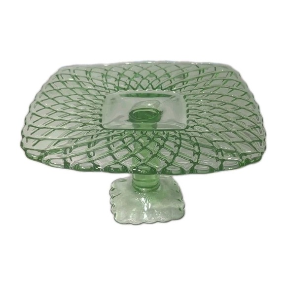 vintage LE Smith Co. Rose & Trellis CollectionGreen Pedestal Cake Plate Stand